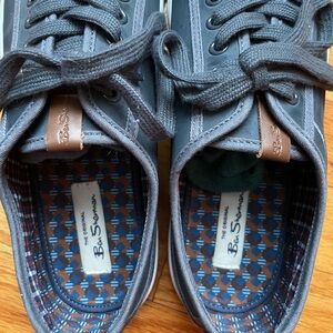 Ben Sherman Suede Navy Sneakers size 10